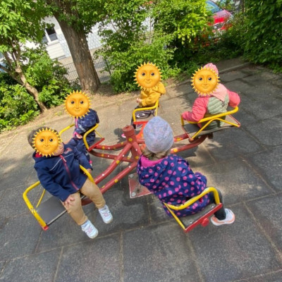 Auf dem Spielplatz
